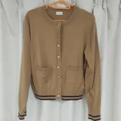 組曲　KMKK キャメル ボタン付きカーディガン