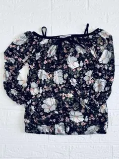 花柄シースルーオフショルダートップス
