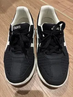 ASICS KNEESUP ブラックスニーカー