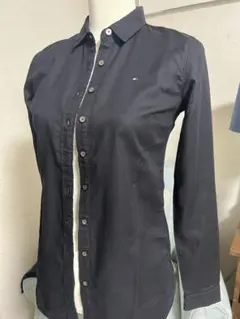 さくら様専用です。新品トミーヒルフィガー　シャツ　ブラック