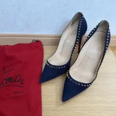 クリスチャンルブタン　ANJALINA スタッズ パンプスのサムネイル