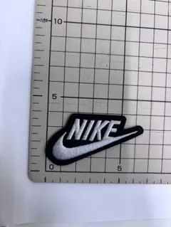 Nike 刺繍ロゴワッペン ゴールド/ブラック ニックス(KNICKS) KNICKSオリジナルロゴ刺繍ワッペン