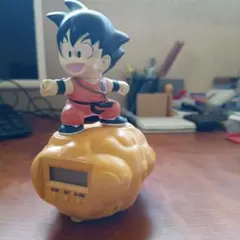 ドラゴンボール 孫悟空 走る目覚まし時計 筋斗雲 - メルカリ