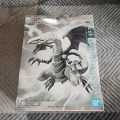 遊戯王　デュエルモンスターズ　ブルーアイズ　フィギュア
