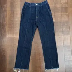 ダークブルーストレートデニム フリンジ裾