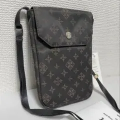 新品未使用タグ付 russet ラシット スマホショルダー ネイビー - メルカリ