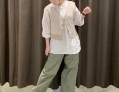 ニコアンド　ショートベスト　ベージュのサムネイル