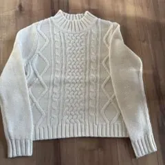 earth music&ecology ケーブルニットセーター アイボリー