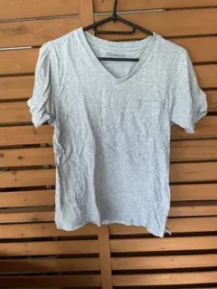 グレー Vネック Tシャツ Mサイズ