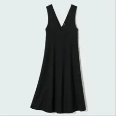 UNIQLOブラッシュドジャージージャンパースカート ブラック Mサイズ