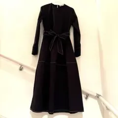 ZARAブラック 長袖 ステッチワンピース ウエストリボン付き