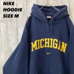 NIKE ナイキ　チームタグ　ミシガンカレッジセンター刺繍ロゴスエットパーカーM