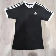 アディダスTシャツ　xs
