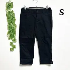 アーヴェヴェ・S 五分丈カジュアルパンツ ブラック コットン混