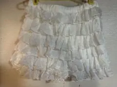 FOREVER 21 フォーエバー21 レースフリルショートパンツ