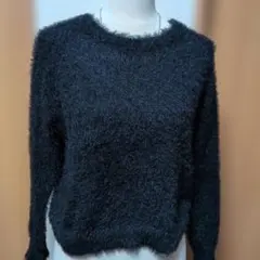 紺色 フワフワ長袖ニット