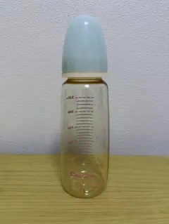 Item thumbnail for item 102a57de-9a4a-4a9b-974a-c3eda2cd169a