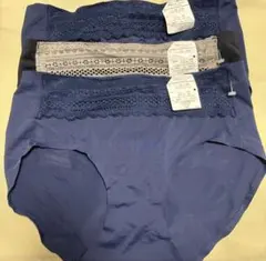 新品タグ付き♡シームレスマタニティショーツ3枚セット