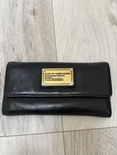 マークバイマークジェイコブス　長財布