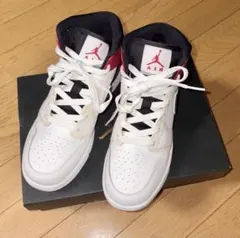 ナイキ エアジョーダン1 MID GS