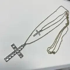 ゴールド　ビジュー　十字架2連ネックレス　アクセサリー　キラキラストーンロザリオ