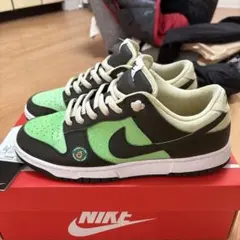 【24さま専用】Nike スニーカー 緑/黒