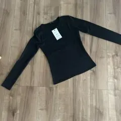 ZARA 長袖 クルーネックカットソー ブラック Mサイズのサムネイル