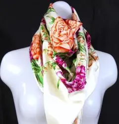 美品Christian Dior クリスチャンディオール 大判スカーフ　D494