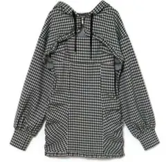 2025年最新】BUBBLEs パーカー ワンピースの人気アイテム - メルカリ