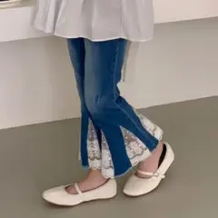 【新品未使用】裾レース切替フレアデニムパンツ 100サイズ