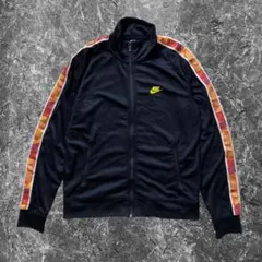 NIKE ナイキ オーガニック ディストーション 刺繍ロゴ トラックジャケット