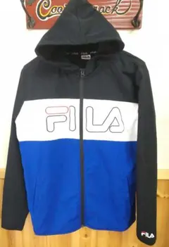 FILA フード付きジャケット、パーカー ジャージ ジップアップ M　薄手の上着