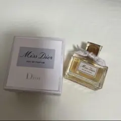 Miss Dior Eau de Parfum ディオール香水 30ml