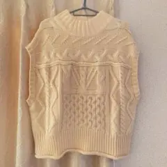 【美品】VACANCY アイボリー ニットベスト