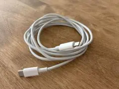 【値下げ！】USB-C to Lightningケーブル ホワイト 2m