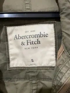 Abercrombie & Fitch 迷彩ジャケット S