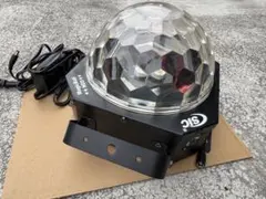 Item thumbnail for item 57a8e379-863a-439f-b4e0-3679e22ef365