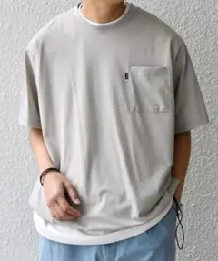 新品 SHIPS★ストレッチ ナイロン リラックス Tシャツ シップス グレーのサムネイル