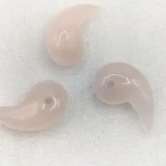 3個セット　ミニ　勾玉　ローズクォーツ　　天然石　ビーズ　まとめ売り