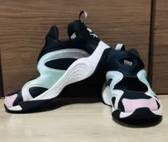 Reebok フューリーライトM.F 27cm メンズ スニーカー 黒白ピンク