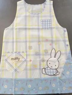 新品　ミッフィー保育士エプロンのサムネイル