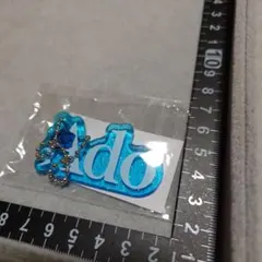 Ado モナリザの横顔　ガチャ　キーホルダー