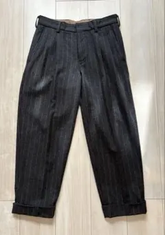 Kolor ダークグレー ストライプ スラックス