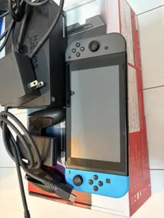 【動作問題なし】Switch(スイッチ)本体 青/黒 ジョイコン付き