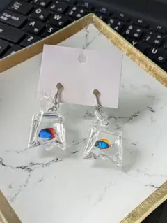 金魚袋風 イヤリング 魚モチーフ