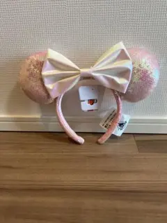ディズニー　カチューシャ　スパンコール　オーロラ　薄ピンク　ミニー
