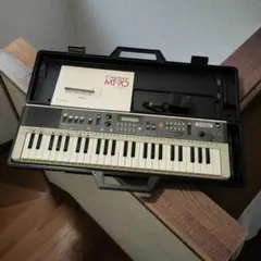 コルグ X-50 純正アダプター、ギグバッグ、ダンパーペダル付き！KORG