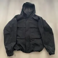 UNIQLO ウインドプルーフパーカ　XL