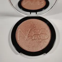 NARS ライトリフティングルミナイジングパウダー03960のサムネイル