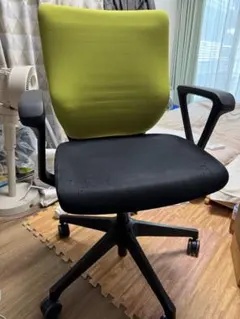 epiosシリーズ KE-426GB-T1T1Q6 オフィスチェア（引取限定）